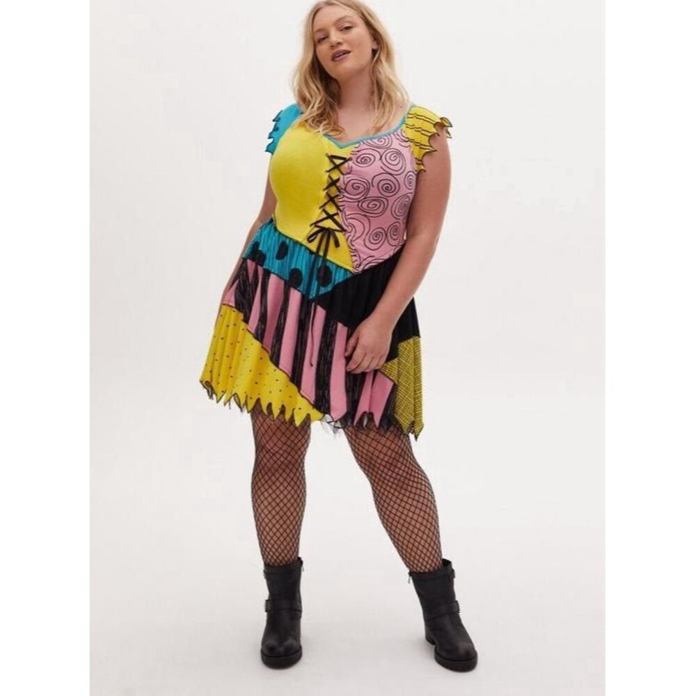Torrid Plus 2X Disney Nightmare Before Christmas Sally Costume Cosplay Dress